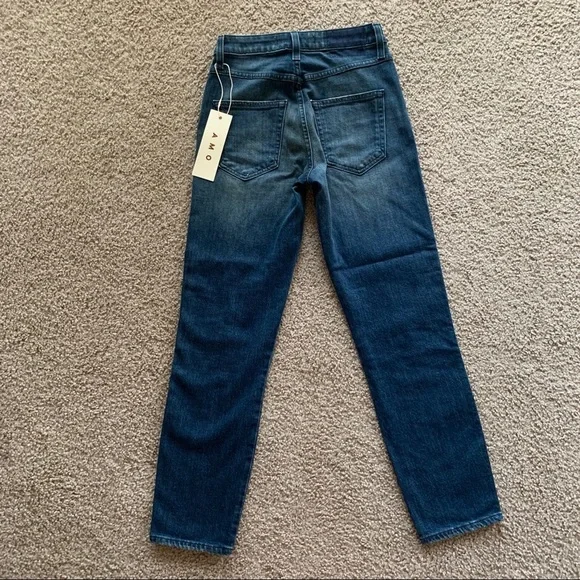 AMO High Rise Stix Crop Skinny Jeans